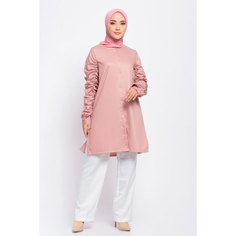 (New with tag) Zaskia Mecca ZM x Tantri Namirah - Jhani Pink Kemeja Edisi Padang