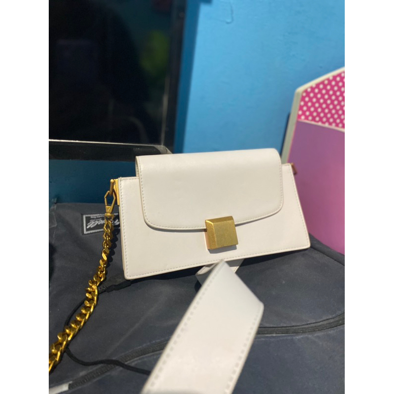 Tas PEDRO White chain rantai dan kulit size Small✨ original 100% Store Pedro