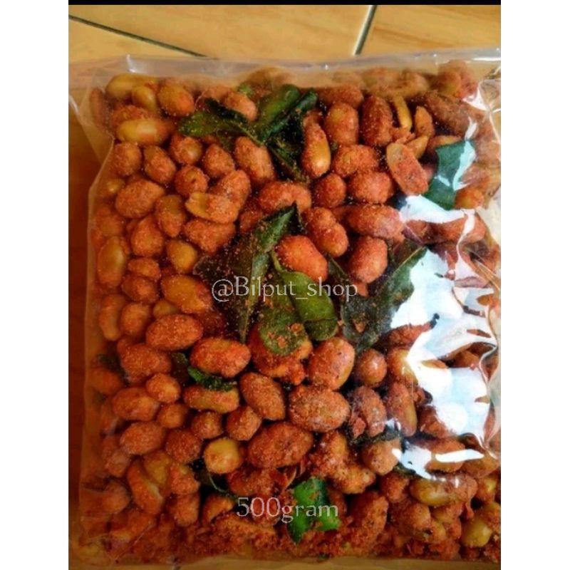 

Kacang Bawang Daun jeruk Pedas Original 500gram