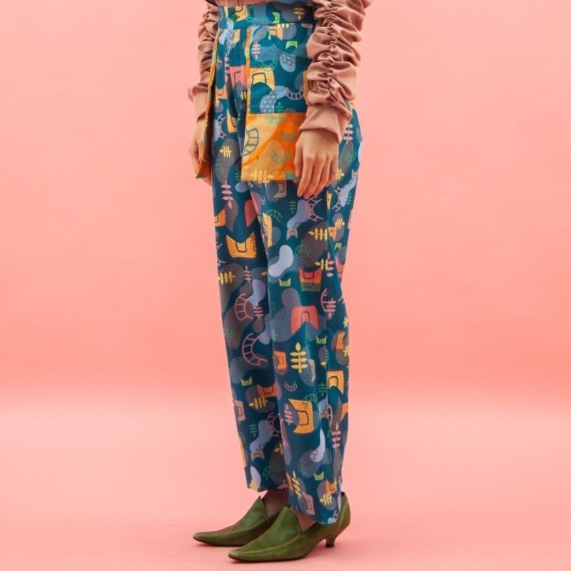 (Preloved) Zaskia Mecca ZM x Tantri Namirah - Jelly Tosca Pants Edisi Padang