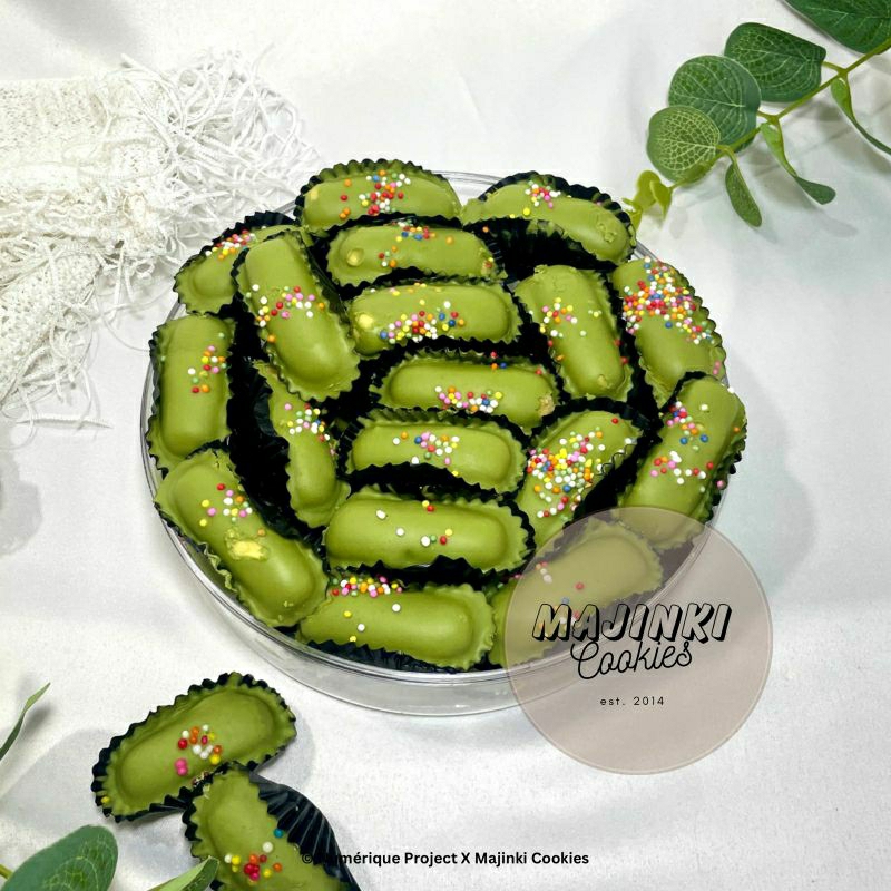 

MAJINKI COOKIES PREMIUM | GREENTEA STICK | MATCHA STICK | MATCHA COOKIES | KUE LEBARAN | KUE KERING PREMIUM KUE KERING COKLAT GREENTEA | GREENTEA COOKIES | MATCHA BUTTER COOKIES