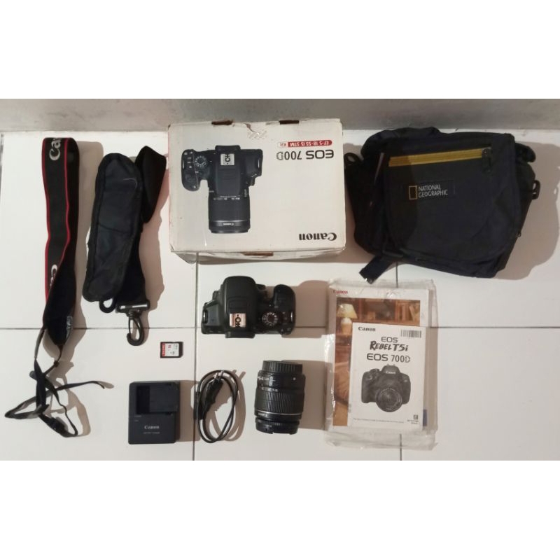 canon 700D normal full set box