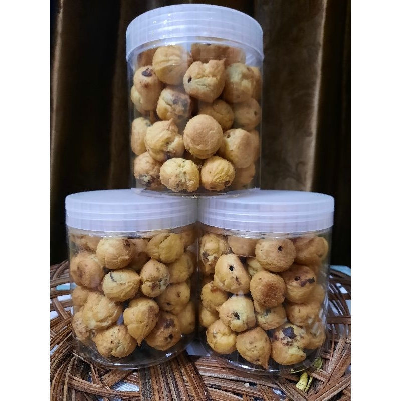 

soes kering kaleng 130gr