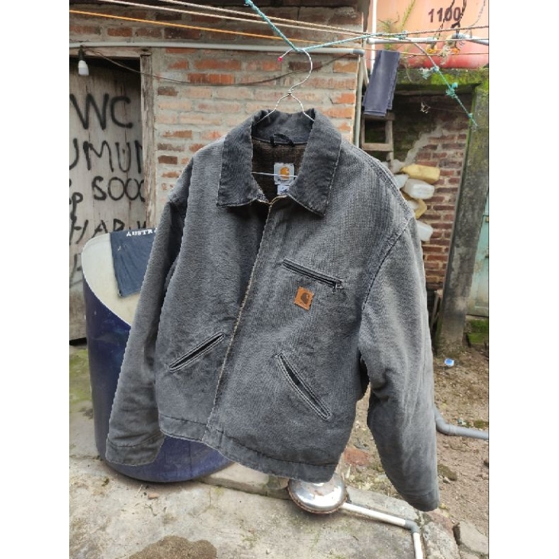 Jaket Detroit Carhart