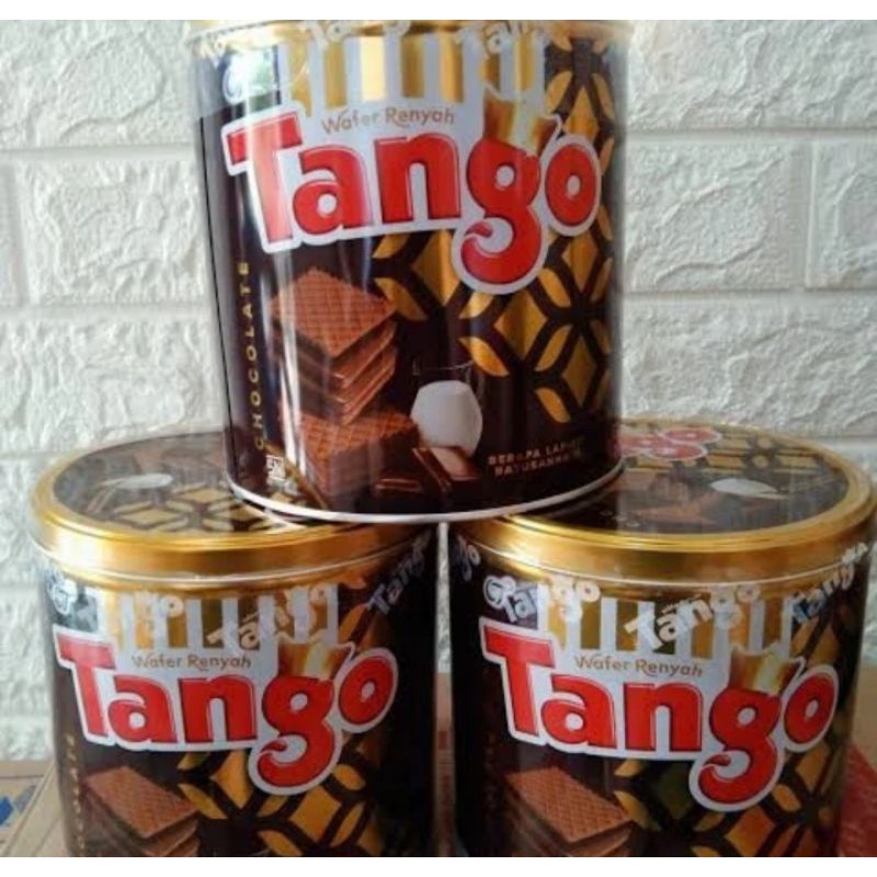 

Tango Wafer Coklat Kemasan Kaleng