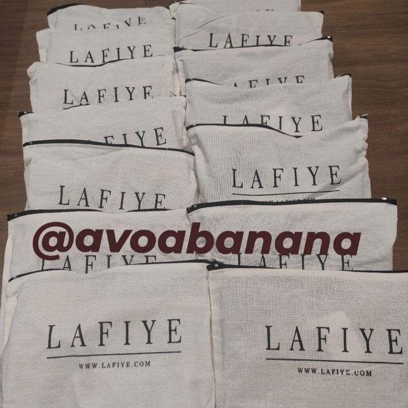 [READY STOCK] Lafiye Skiv Rou Scarf BLACK TAUPE CREAM
