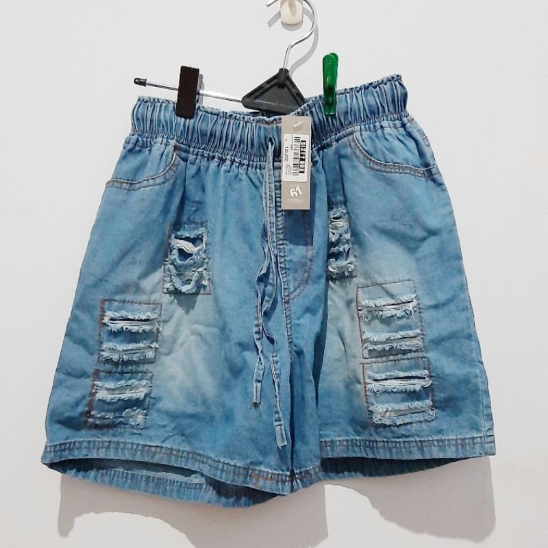 Celana Pendek Denim Ripped warna Biru Number Sixty One