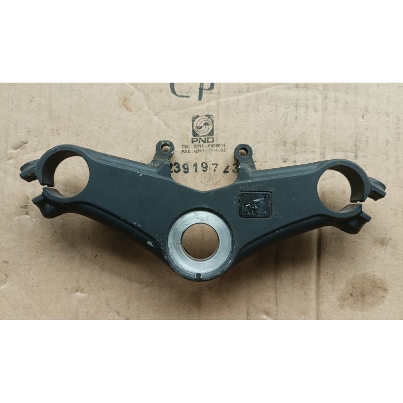 segitiga atas Honda CBR150R LED original HK 45