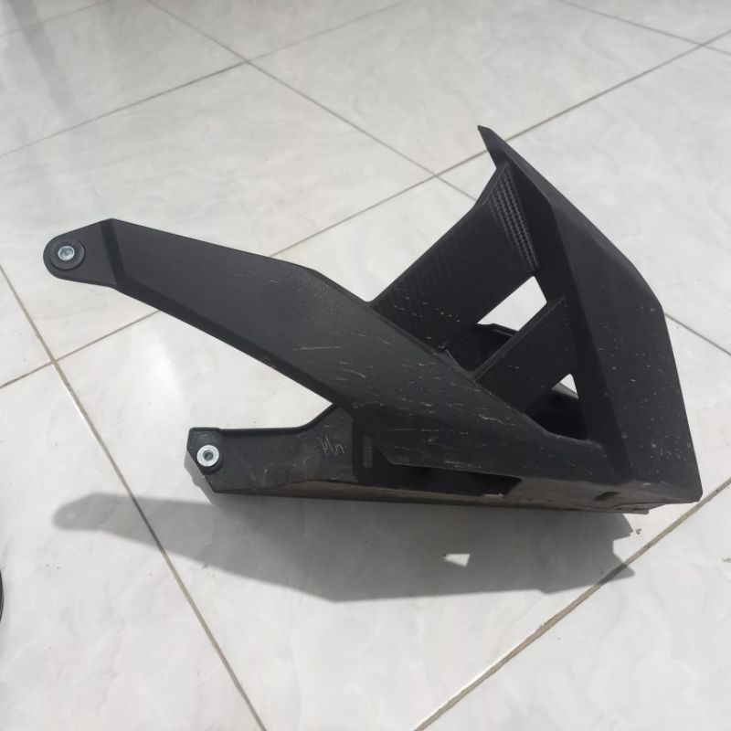 under cowl kolong mesin cover mesin bawah 2nd ori cb150r V4