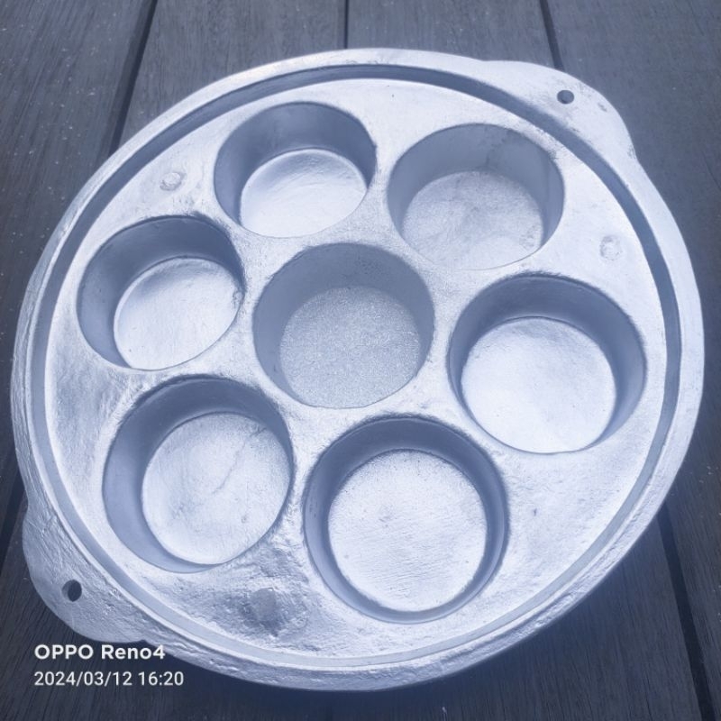 Tuangan Roti Pisang BERAT 1,1 Kg / Tuangan Roti Pisang, Cetakan Roti Pisang