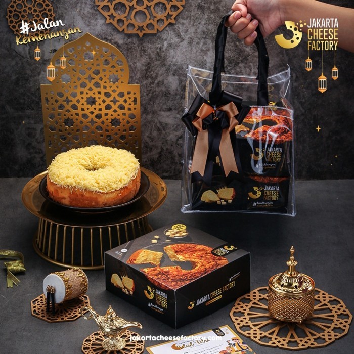 

Hampers Isi 2 Jakarta Cheese Factory