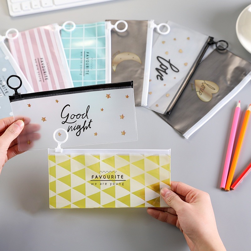 

[B582] Tempat Pensil Pulpen Transparan Ziplock Karakter Serbaguna Pouch Zip Lock Penyimpanan Kosmetik Pouch Zipper Pencil Case Tempat Penyimpanan Alat Tulis Murah