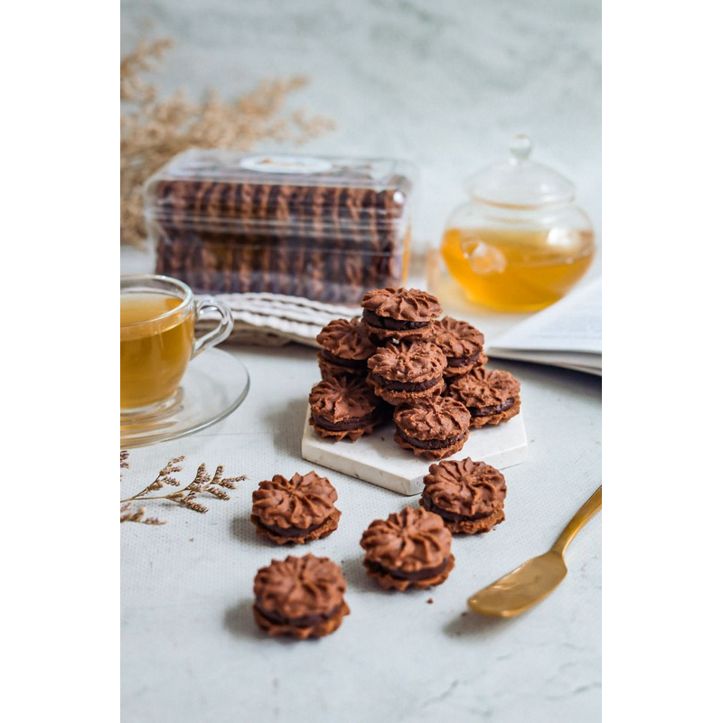 

Choco Rhum Whoopie Cookies (2 toples)