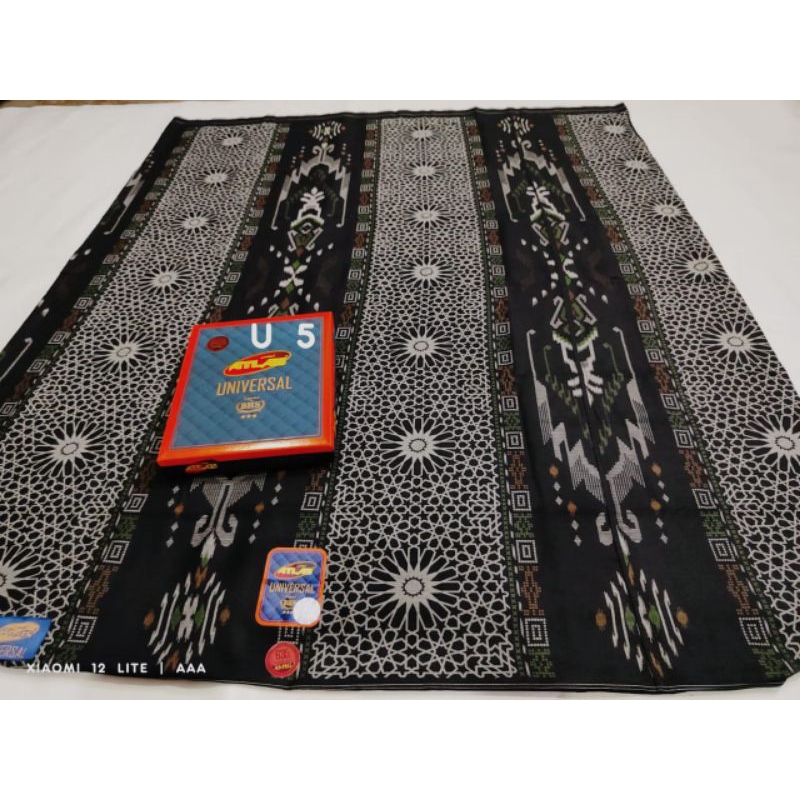 SARUNG ATLAS UNIVERSAL