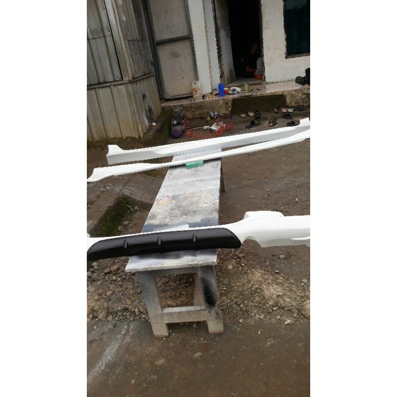 BODYKIT BELAKANG SIDEKRIT AGYA 2018