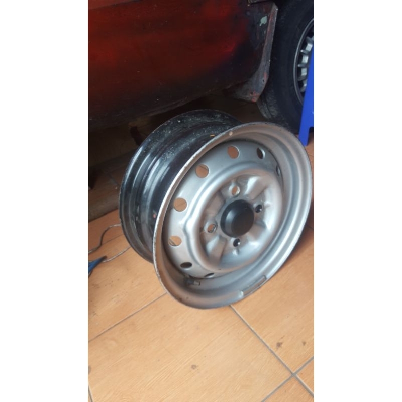 velg ori bawaan xenia R13 pcd 4x114