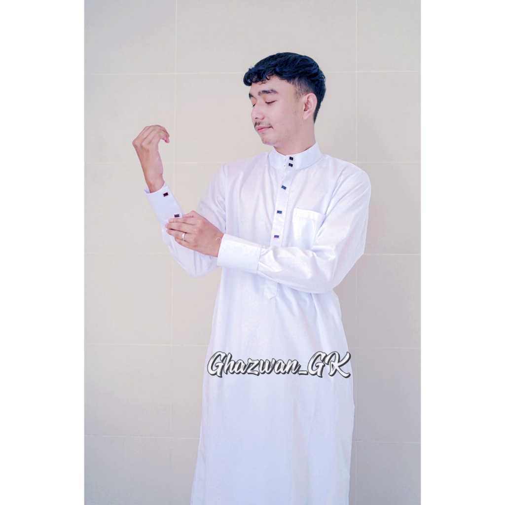 JUBAH PRIA PUTIH POLOS SLIM FIT