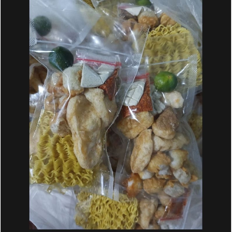 

cuangki instan nikmat + mie