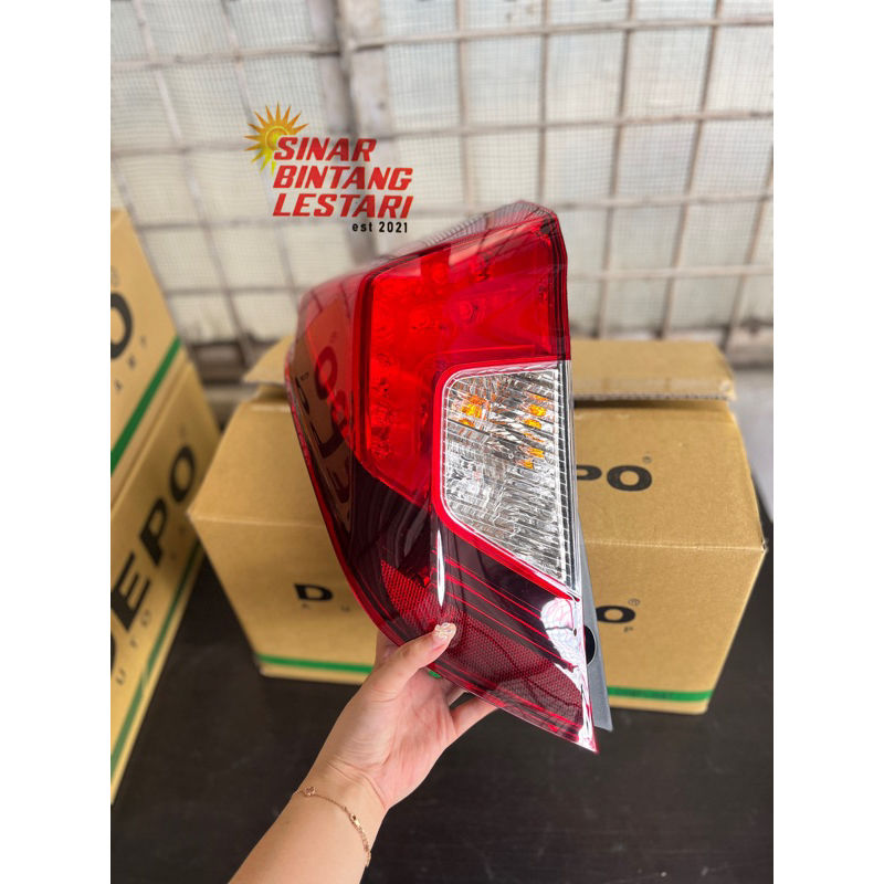 Lampu Stop / Stop Lamp Honda Jazz + Bohlam ( 2014 - 2018 ) DEPO
