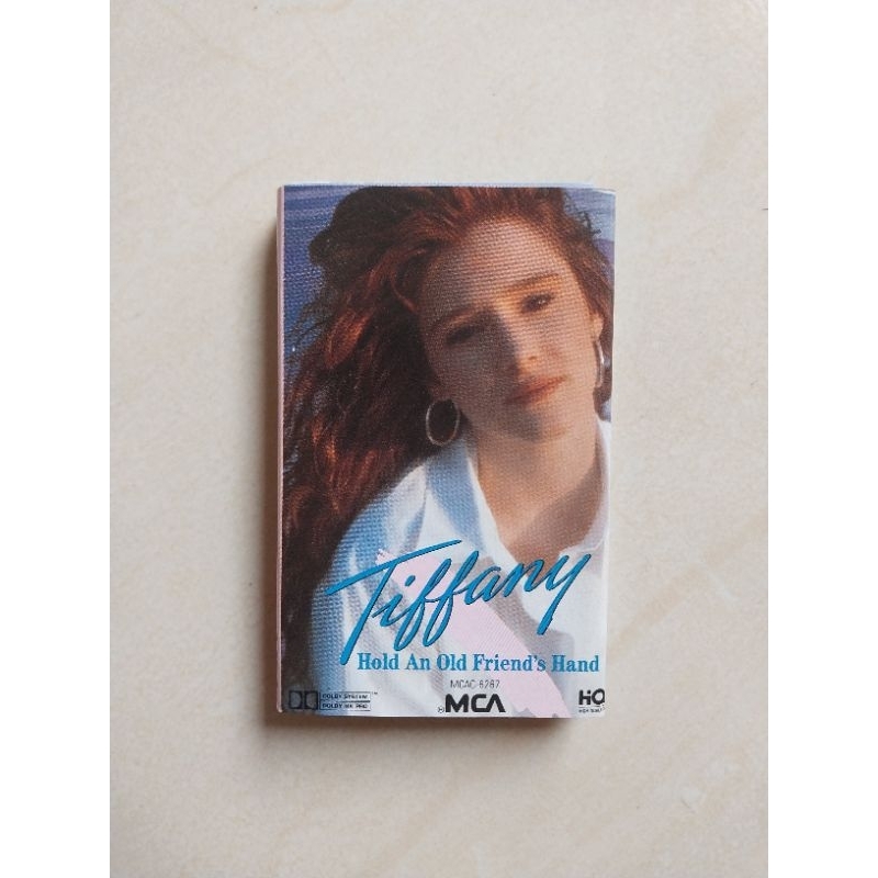 KASET TIFFANY ALBUM HOLD AN OLD FRIEND'S BAND ( IMPORT )