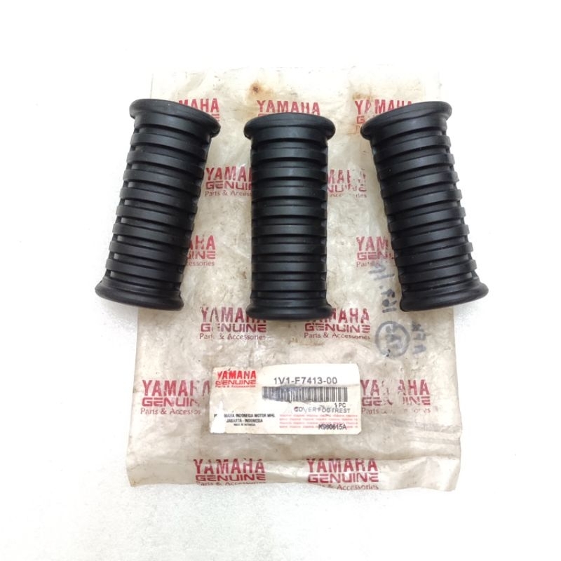 karet barstep foot step footstep footrest foot rest depan yamaha RX100 RX125 RXK RXS RX special RX-s