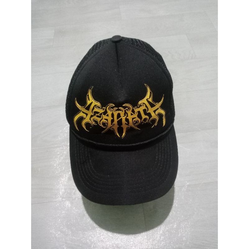 topi jaring uniqlo