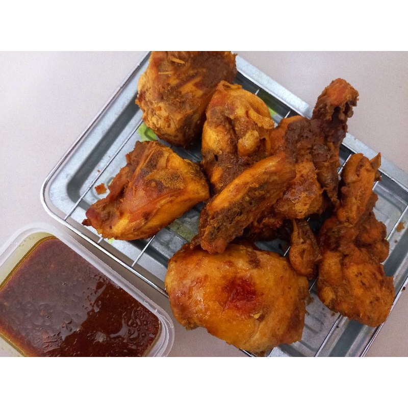 

AYAM BAKAR UNGKEP isi 6pcs TINGGAL BAKAR ATAU BISA UNTUK AYAM KECAP