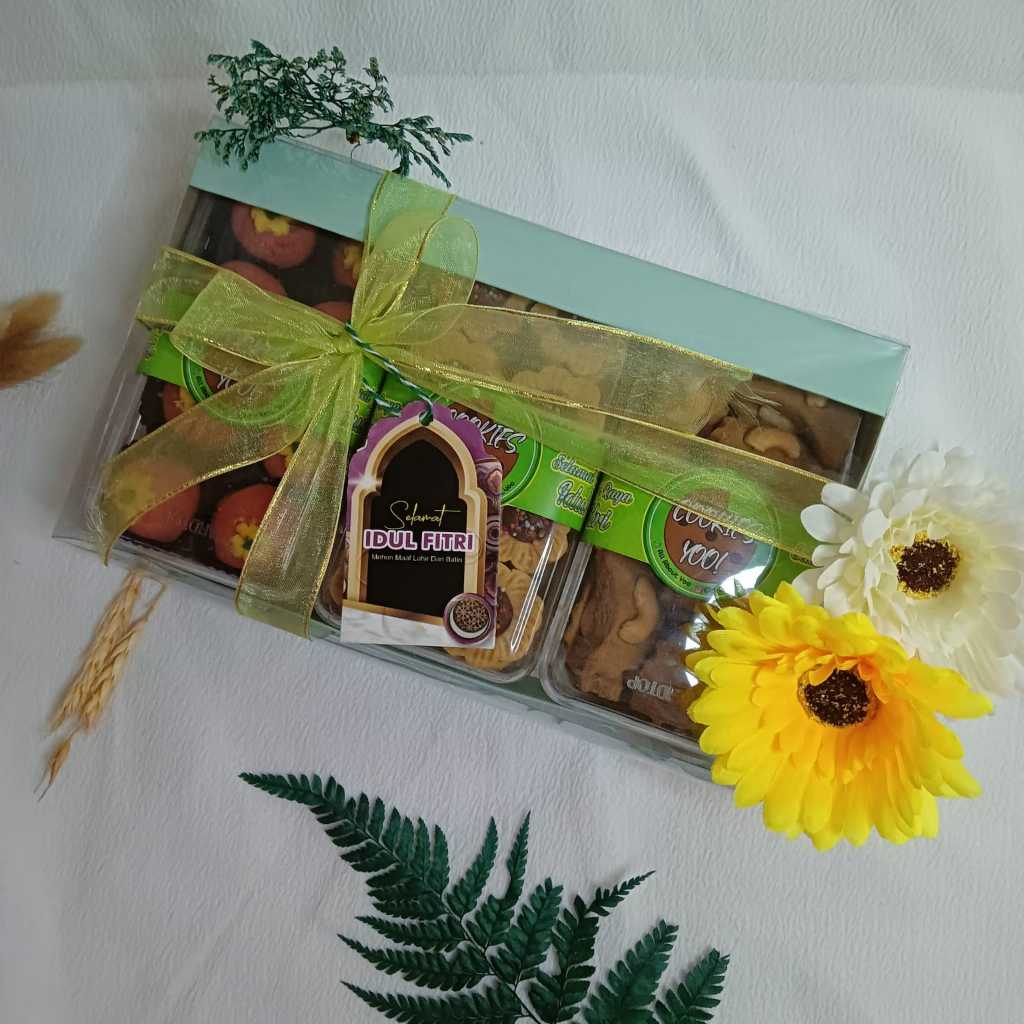 

Hampers Kue Kering | Hampers Lebaran | 3 toples 350 gram