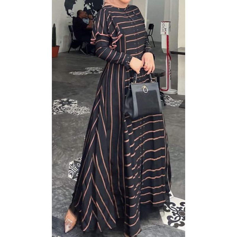 PRELOVED ABAYA HIKMAT FASHION FINAFULLINA OFFICIAL HIKMAT KALEELA AINAYYA JAVINA OFFICIAL DRESS WANI