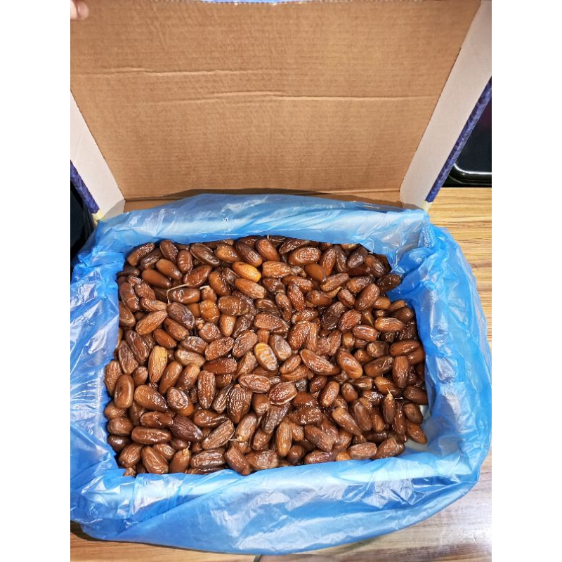

kurma tunisia /kurma madu( 5 kg)