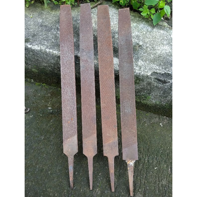 kikir bekas 12" inch cap bison new deland, bahan pande besi