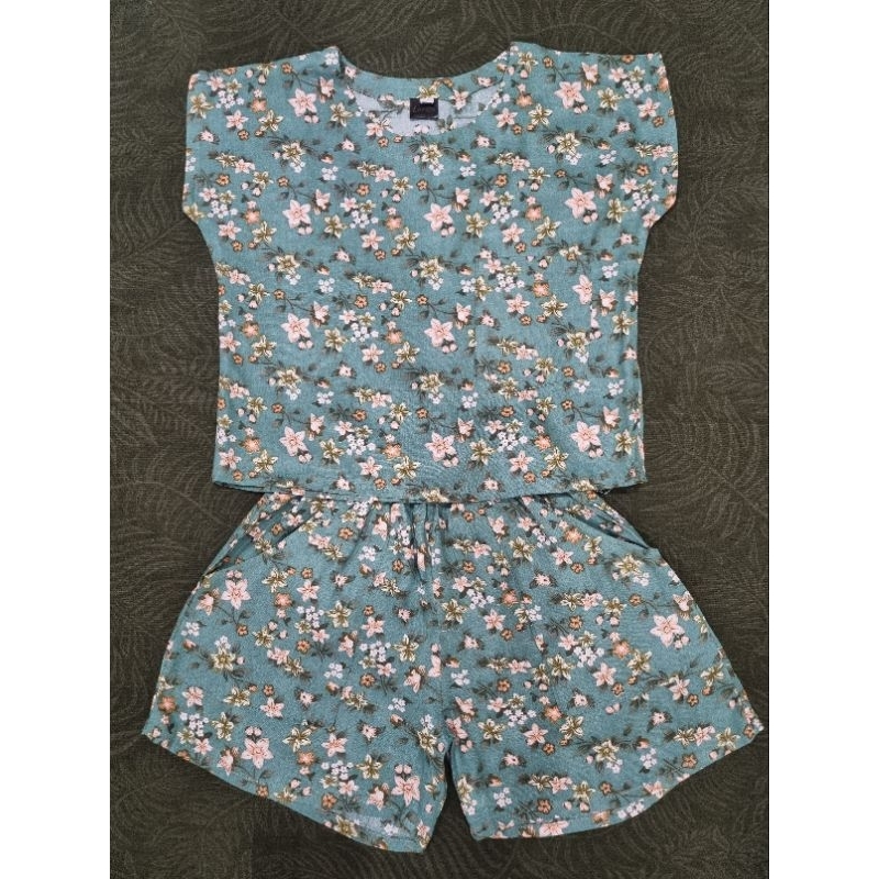 Set Baju Anak Perempuan Motif Rayon Bali 2 tahun