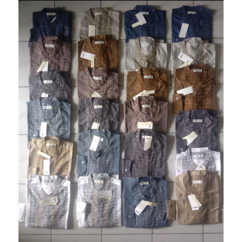 Koko dewasa Cole lengan panjang