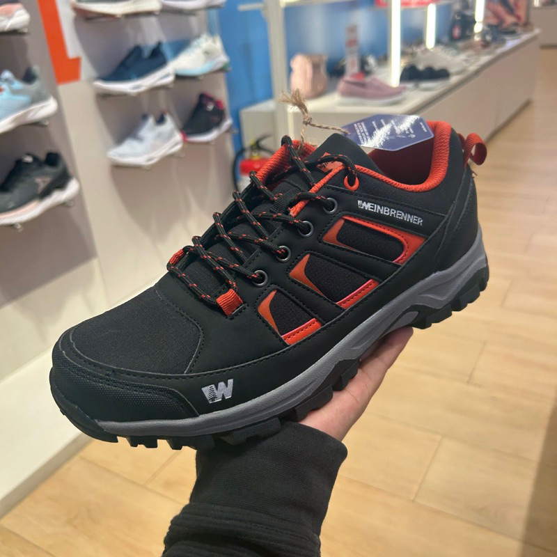 weinbrenner sepatu outdoor pria/Sepatu hiking/Sepatu gunung pria  anti air terbaru