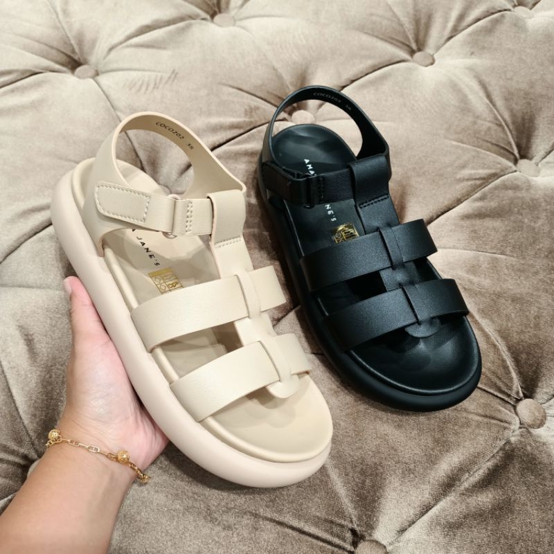 sandal tali Amanda Janes original.