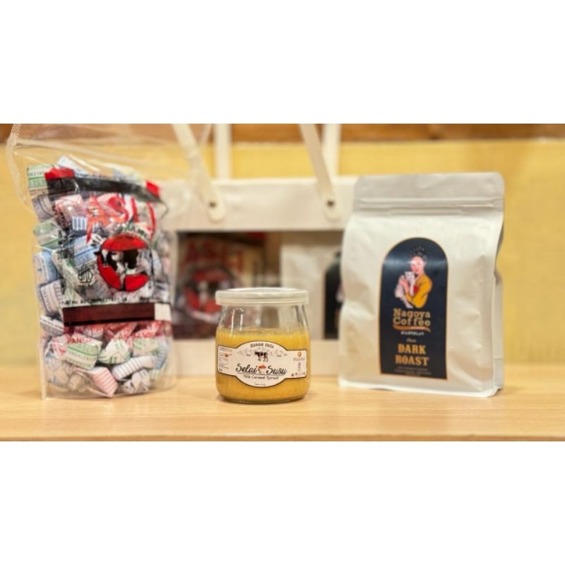

Milk Caramel by Asli - Selai Susu by Rumah Susu - Arabica Espresso Blend Dark Roast by Nagoya Coffee [ Hampers Ramadhan - Hampers Lebaran - Parcel Ramadhan - Parcel Lebaran ]