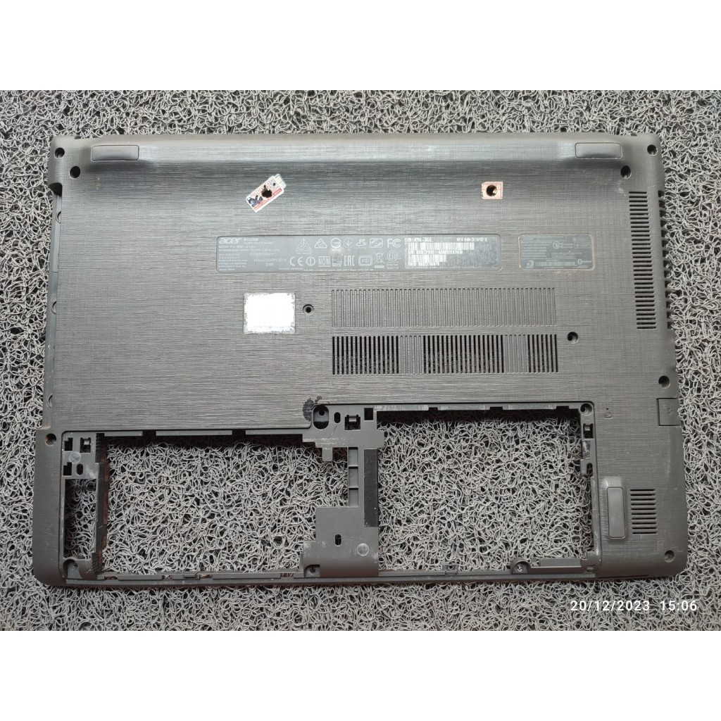 Casing Bawah Buttom Case Acer E5-475 E5-476 E5-475G E5-476G E5 475 476 475G 476G