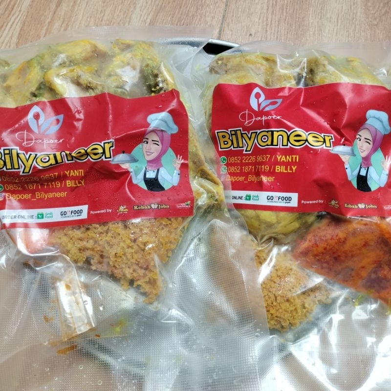 

(Frozen) Ayam Ungkep 1 Ekor + sambel yg pedas mantap bikin nagih + Kremesan