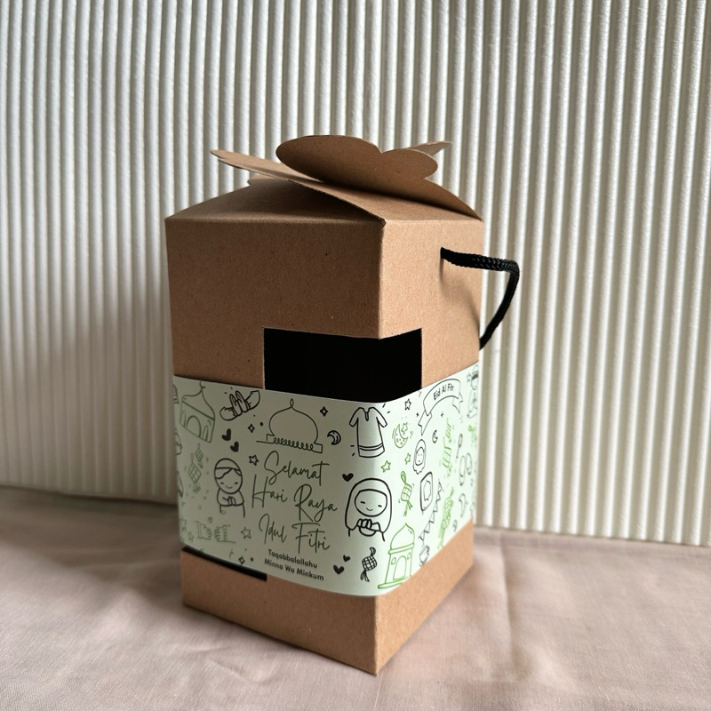 

Tambahan Kardus Hampers Isi 1 Toples 800 ML atau 600 ML