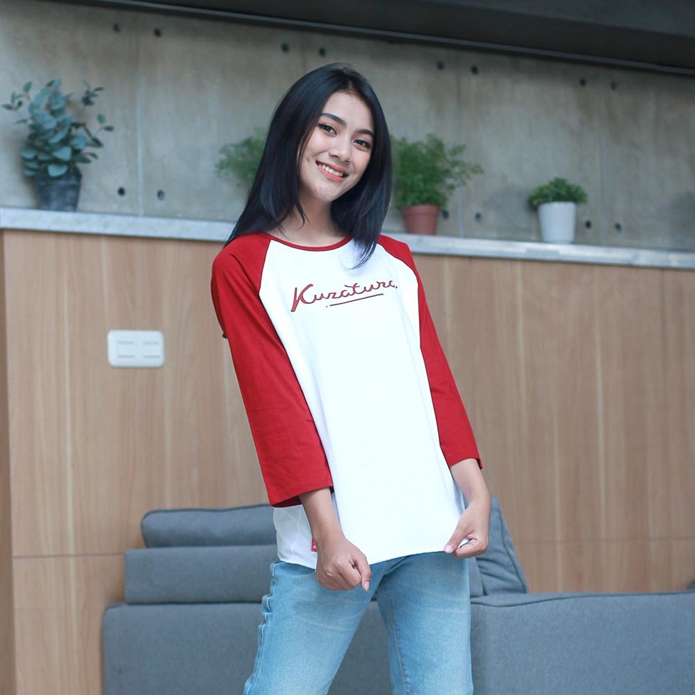 T-Shirt Raglan Wanita / Kaos  Raglan Cewek Warna Putih Lengan Merah