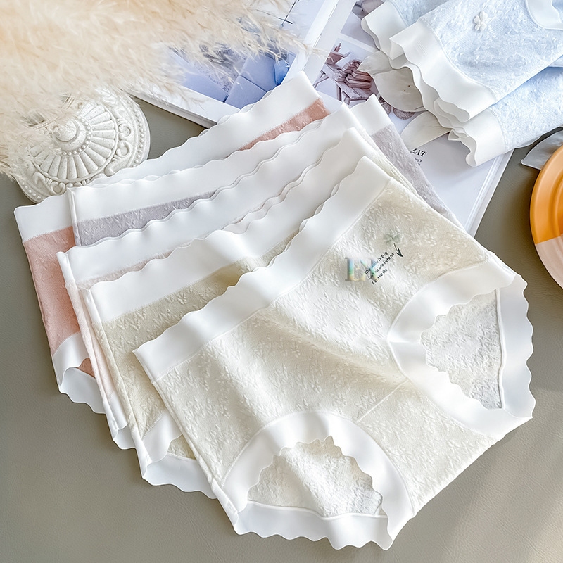 LNR Shop Celana Dalam Wanita Seamless M-XL Motif Bunga Bunga 3 Dimensi Timbul Bergelombang Renda Pak