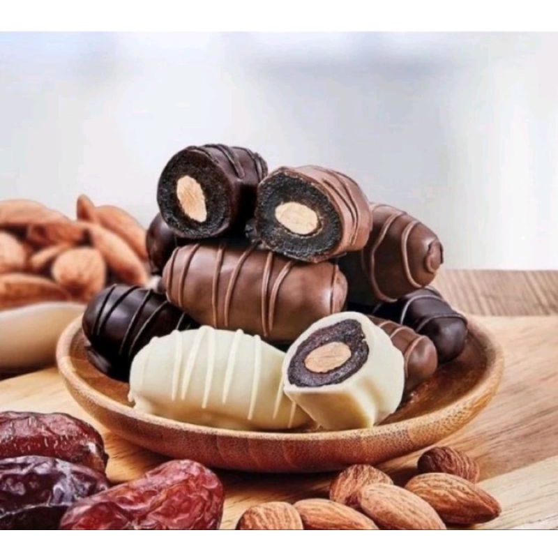 

Coklat Kurma Almond 1 kg /mix with Original Chocolate Arab Oleh-oleh Haji umroh