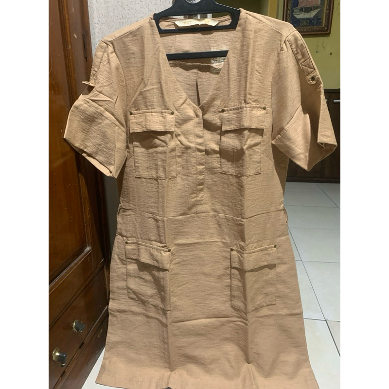 dress Wanita merk minimal