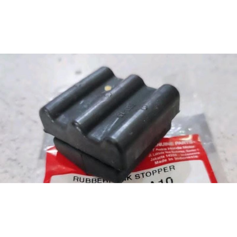 Karet BANTALAN MESIN RUBBER STOP VARIO 125 / VARIO 150