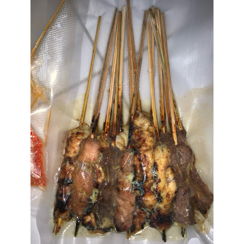 

Jastip Chanayoo - Sate Ayam dan Jando "Sate Ayu Ibu Mardi" Bandung