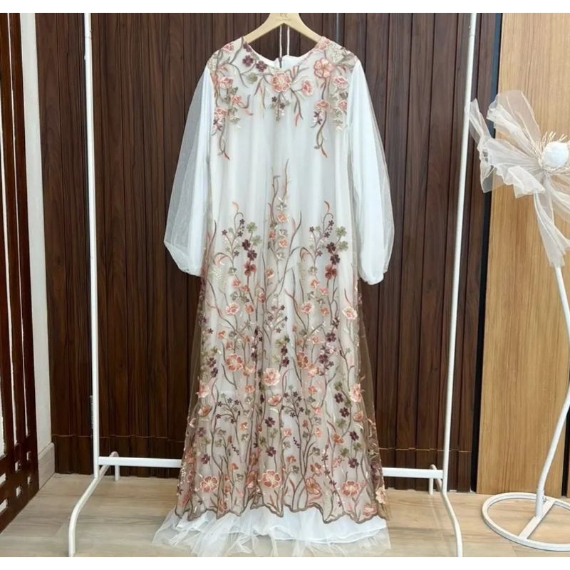 CALAMARY Raima Dress Brukat Calamary shop dress wanita warna latte