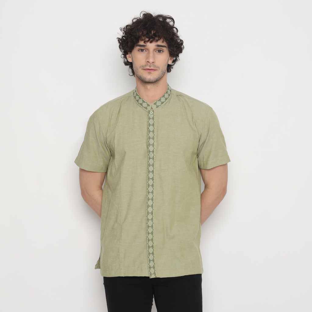 Platini Kemeja Pria Koko Shanghai Lengan Pendek Katun Hijau Sage 031012