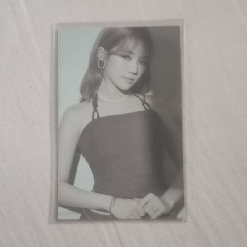 Minicard Jisun fromis_9 Midnight Guest