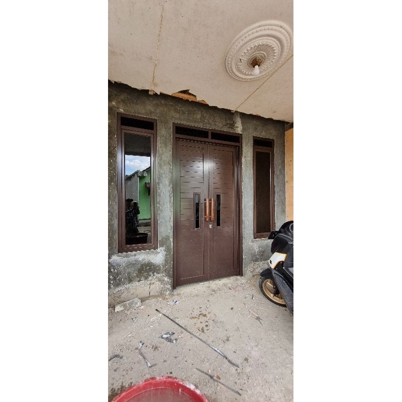 kusen gendong pintu utama Alumunium
