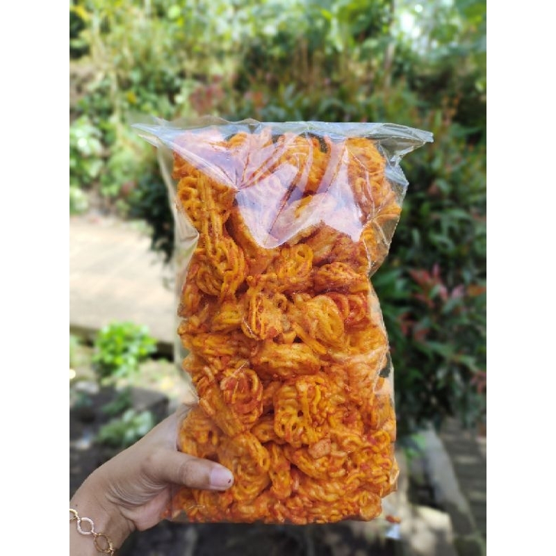 

krupuk mawar
